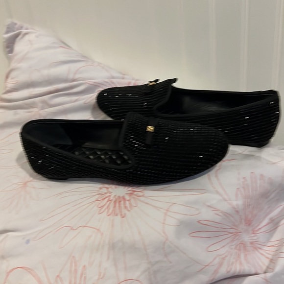 Tory brush shoes size 91/2 color black chaining - Picture 8 of 8